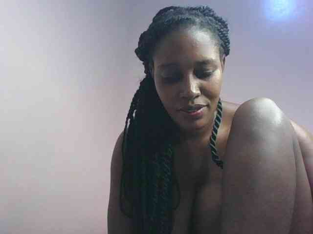 cute-africanah webcam