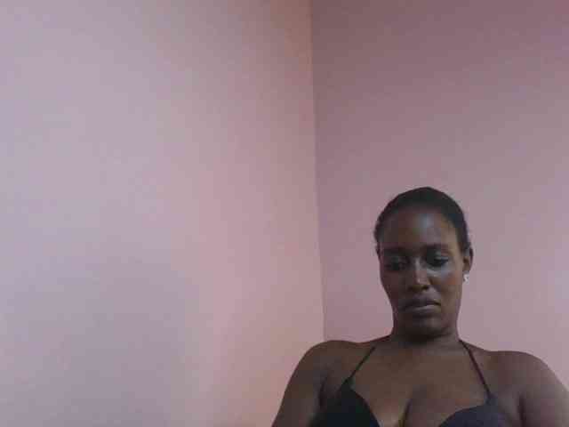 cute-africanah webcam