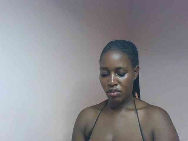 cute-africanah webcam