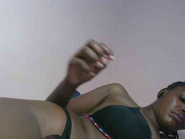 cute-africanah webcam