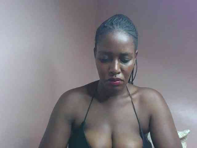 cute-africanah webcam