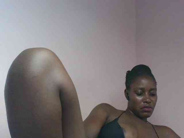 cute-africanah webcam