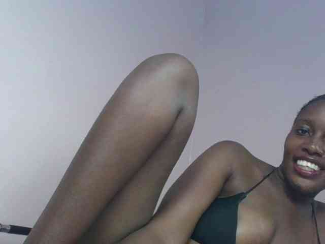 cute-africanah webcam