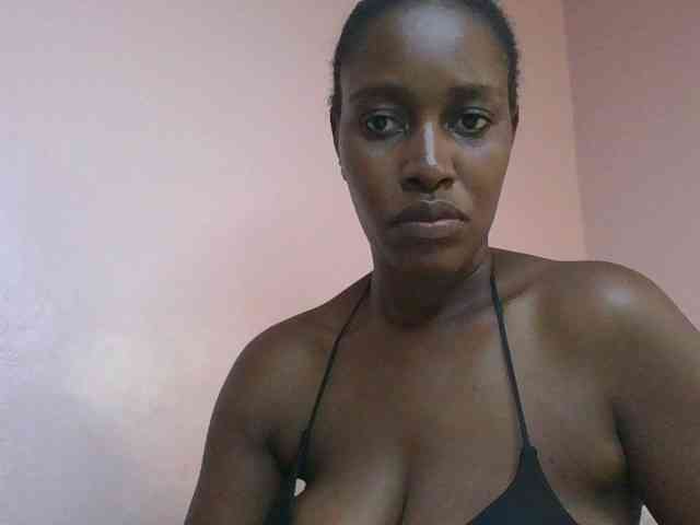 cute-africanah webcam