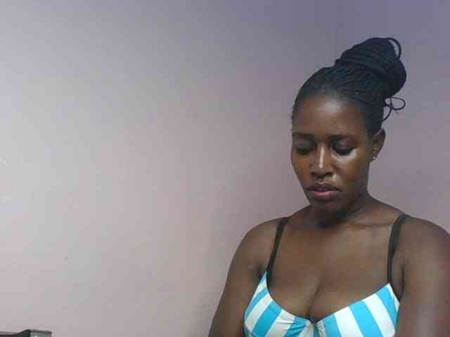 cute-africanah webcam