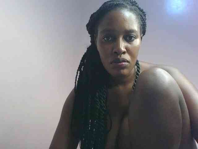 cute-africanah webcam