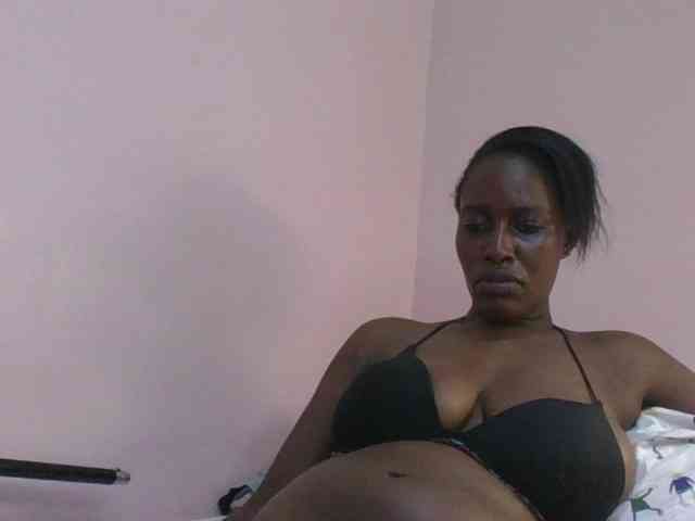 cute-africanah webcam