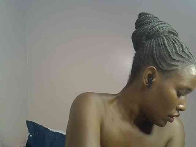 cute-africanah webcam