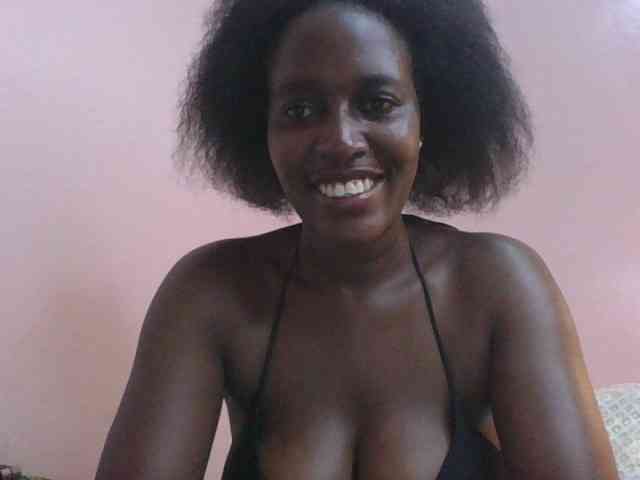 cute-africanah webcam