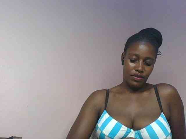 cute-africanah webcam