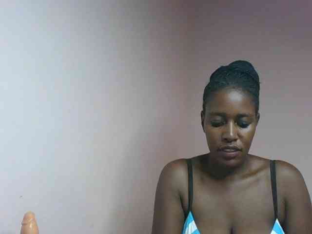 cute-africanah webcam