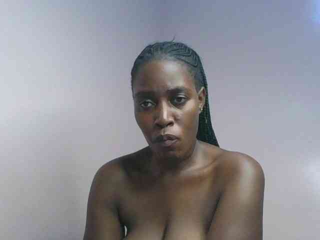 cute-africanah webcam