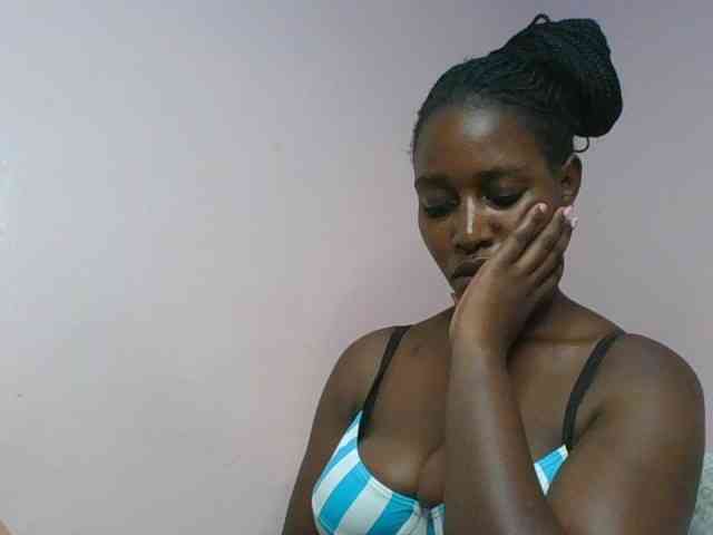 cute-africanah webcam