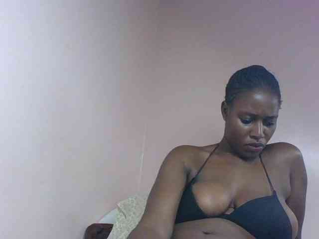 cute-africanah webcam