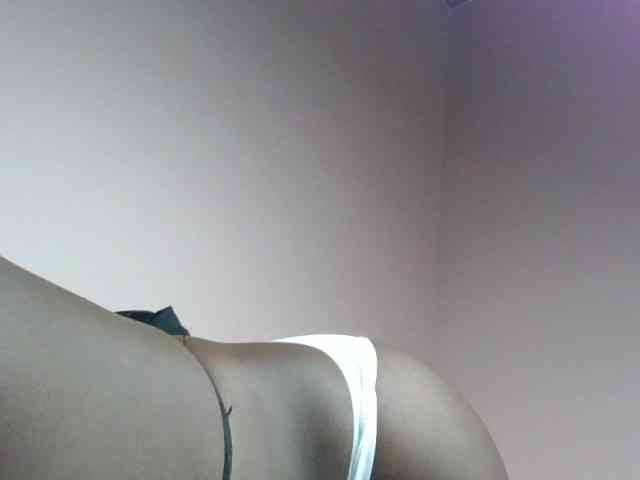 cute-africanah webcam