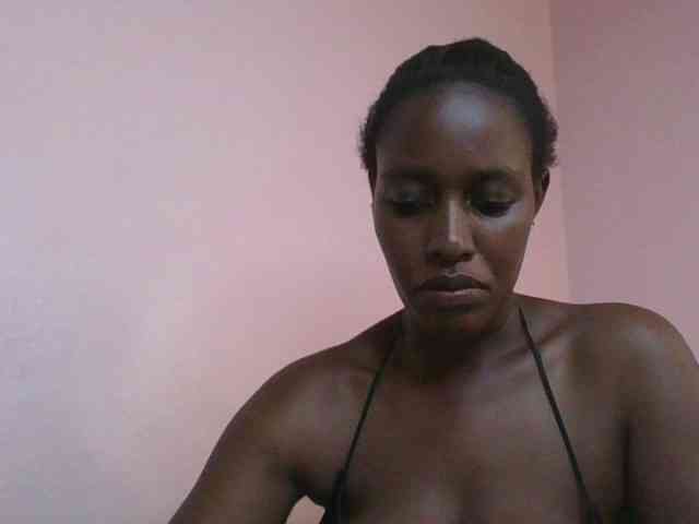 cute-africanah webcam