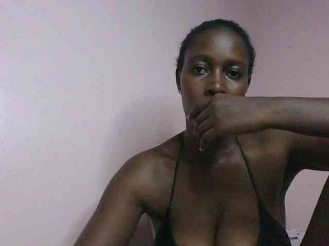 cute-africanah webcam
