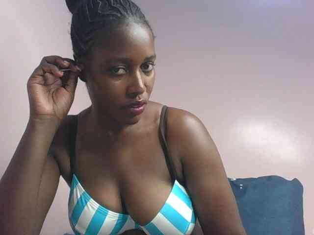 cute-africanah webcam