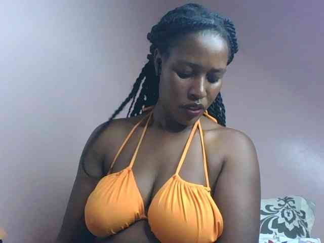 cute-africanah webcam