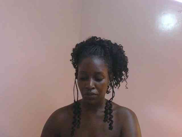 cute-africanah webcam