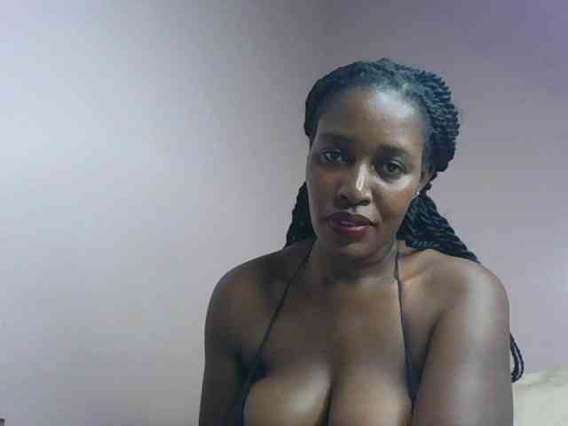 cute-africanah webcam