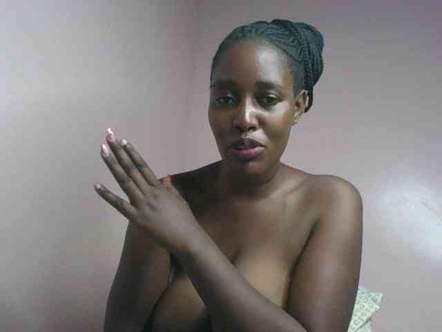 cute-africanah webcam