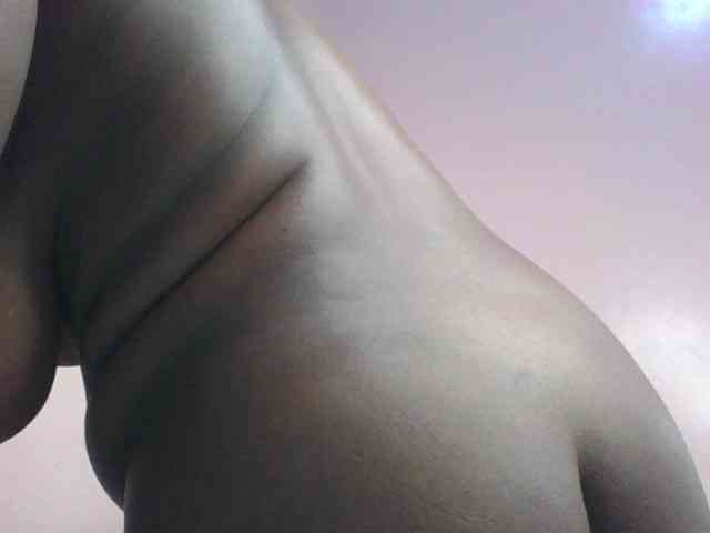 cute-africanah webcam