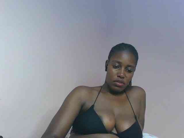 cute-africanah webcam