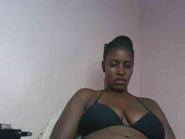 cute-africanah webcam