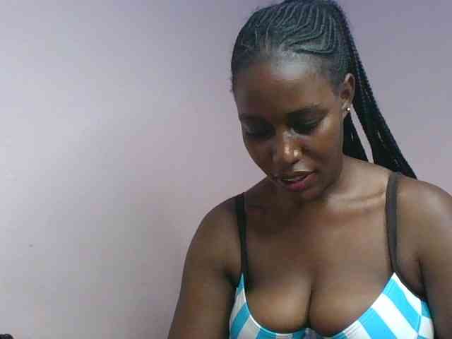 cute-africanah webcam