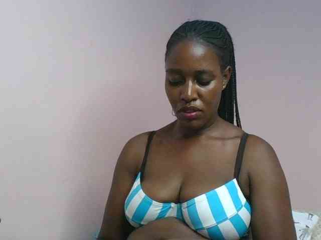 cute-africanah webcam