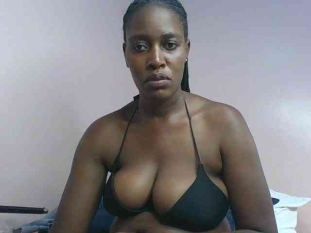 cute-africanah webcam