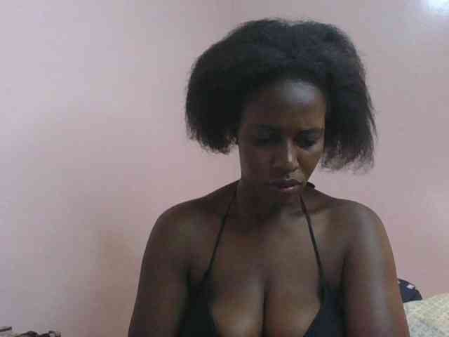cute-africanah webcam