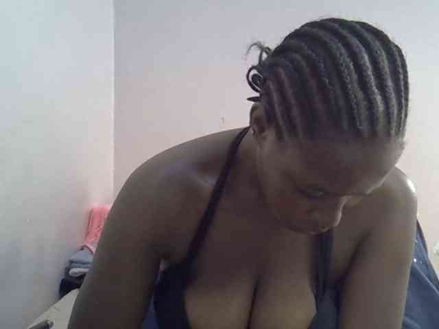 cute-africanah webcam