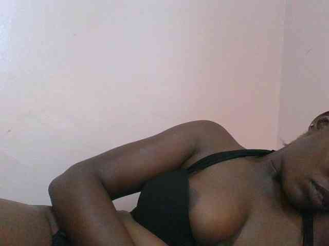 cute-africanah webcam