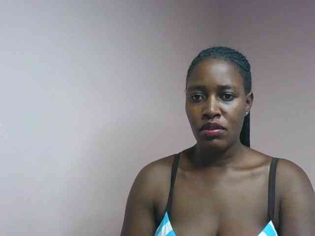 cute-africanah webcam