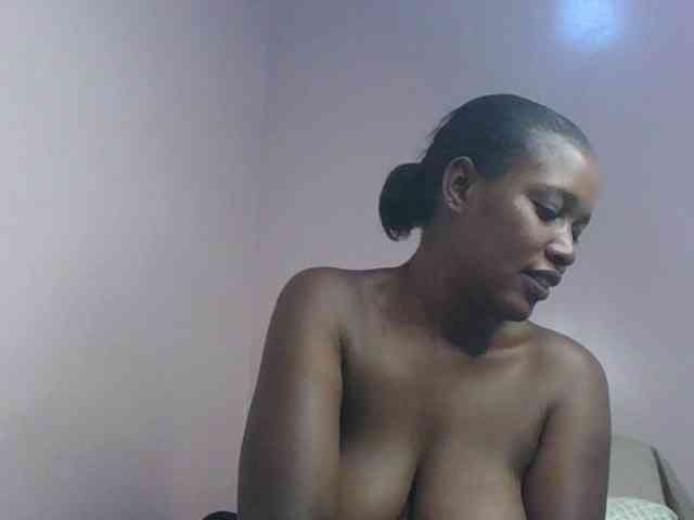 cute-africanah webcam