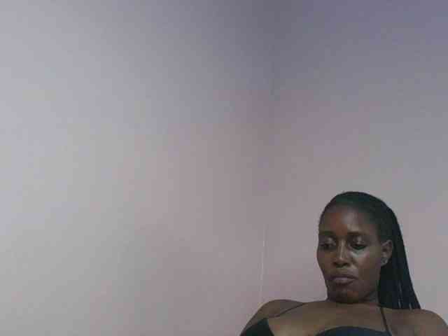 cute-africanah webcam