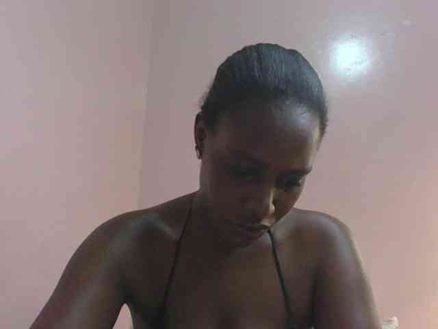 cute-africanah webcam