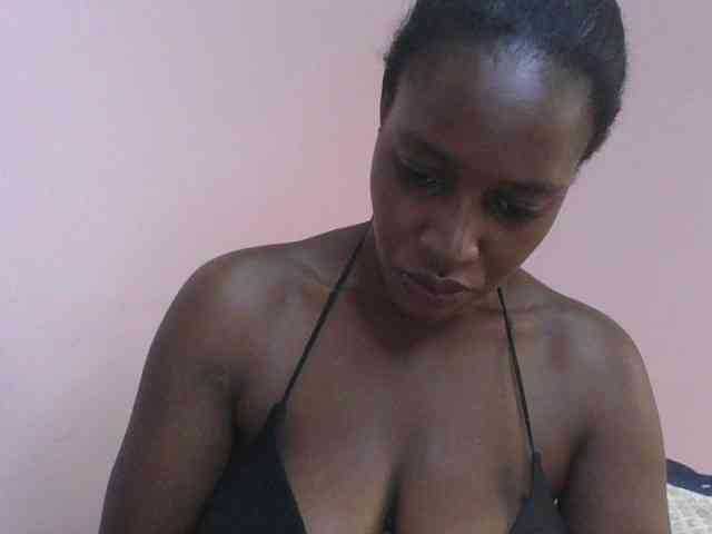cute-africanah webcam