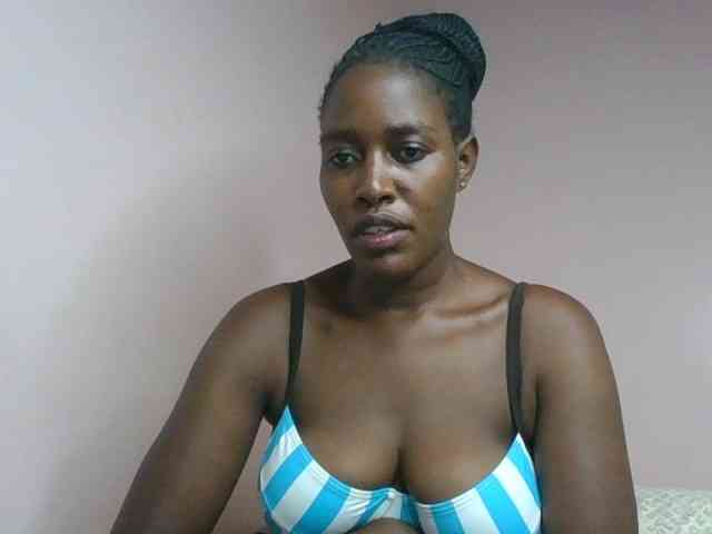cute-africanah webcam
