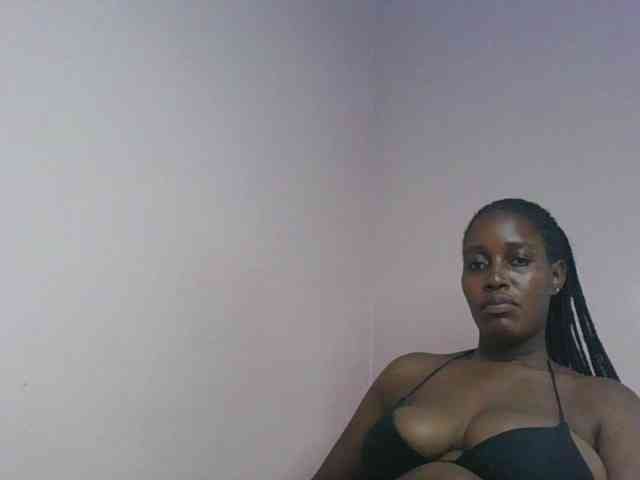 cute-africanah webcam