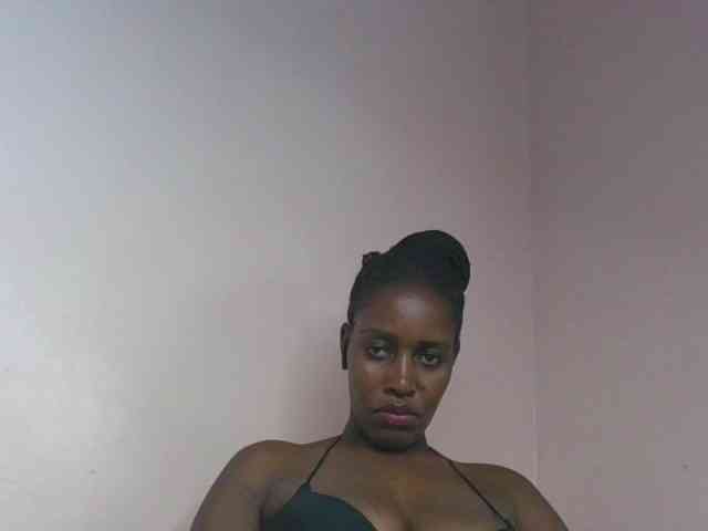 cute-africanah webcam