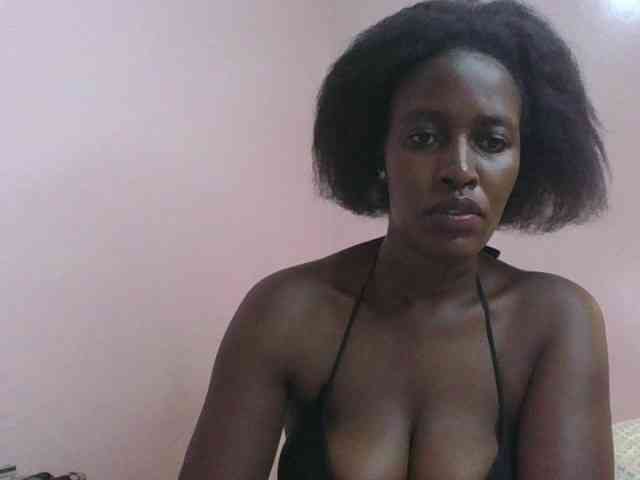 cute-africanah webcam