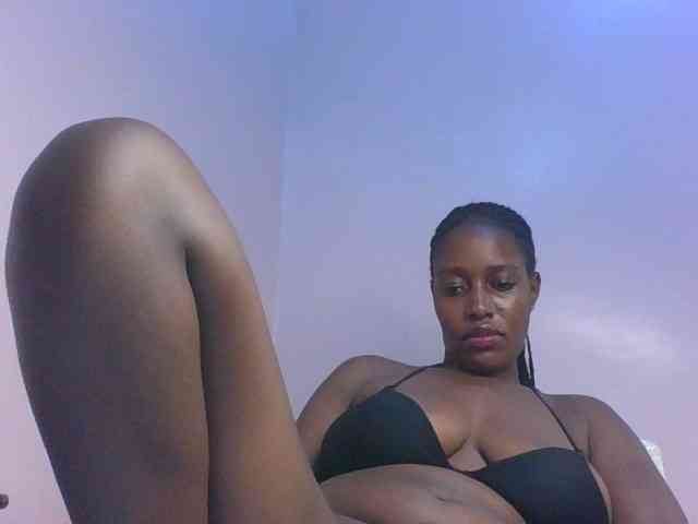 cute-africanah webcam