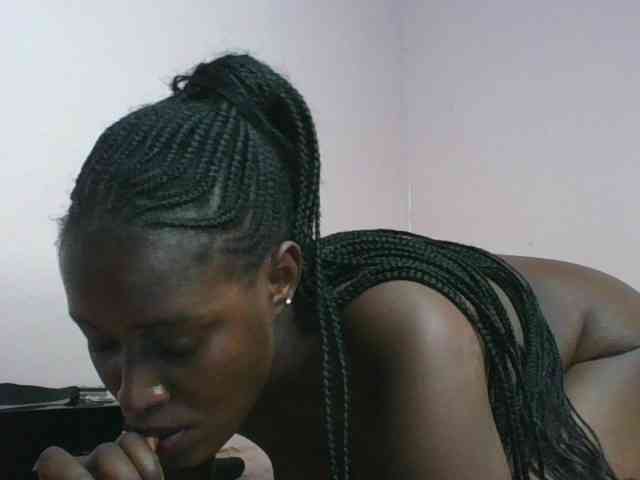 cute-africanah webcam