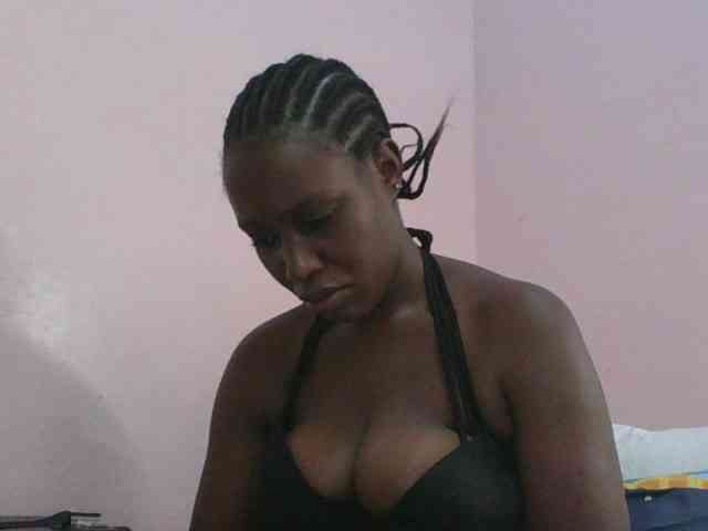 cute-africanah webcam