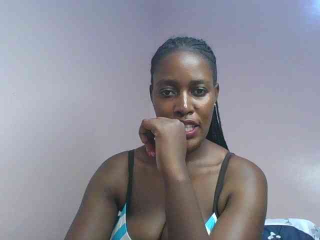 cute-africanah webcam