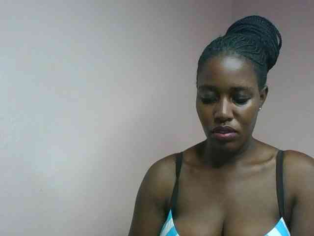 cute-africanah webcam