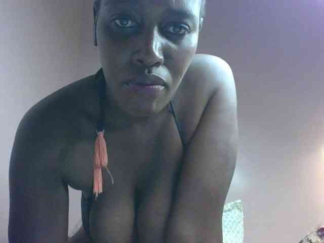 cute-africanah webcam